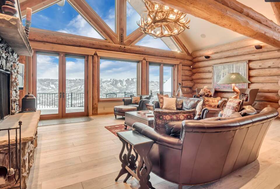 Custom Canadian Log Lodge - Park City, Utah