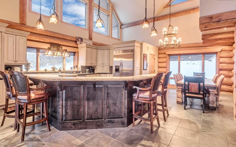 Custom Canadian Log Lodge - Park City, Utah