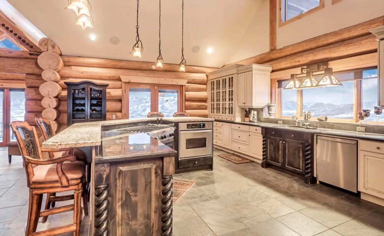 Custom Canadian Log Lodge - Park City, Utah