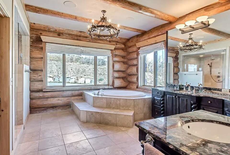 Custom Canadian Log Lodge - Park City, Utah