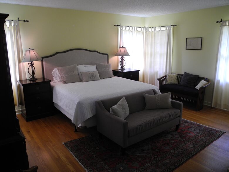 Texas Hill Country Ranch + Cypress Creek Swimming - Wimberley, Texas