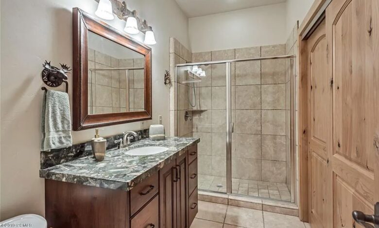 Custom Canadian Log Lodge - Park City, Utah