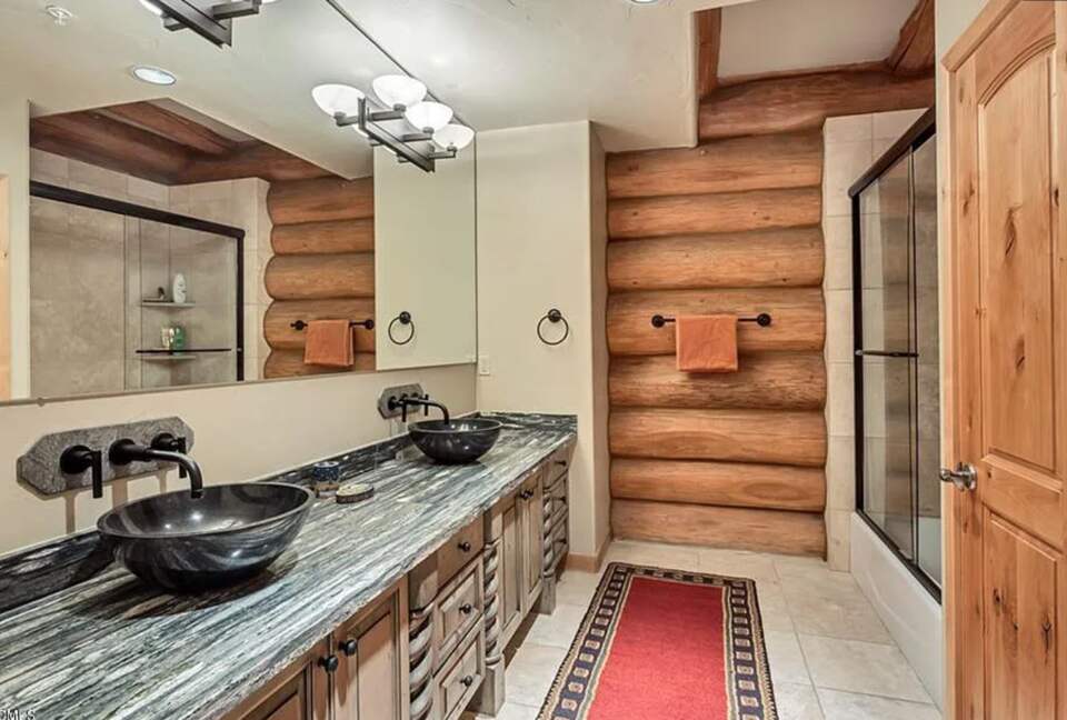 Custom Canadian Log Lodge - Park City, Utah