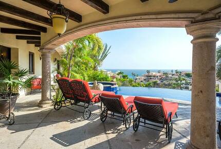 Paradise in Pedregal: Ocean Views & Infinity Pool - Cabo San Lucas, Mexico