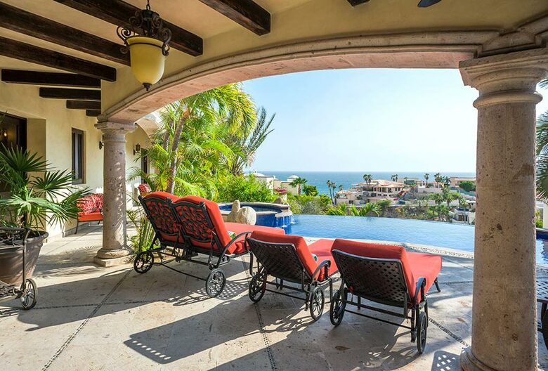 Paradise in Pedregal: Ocean Views & Infinity Pool - Cabo San Lucas, Mexico