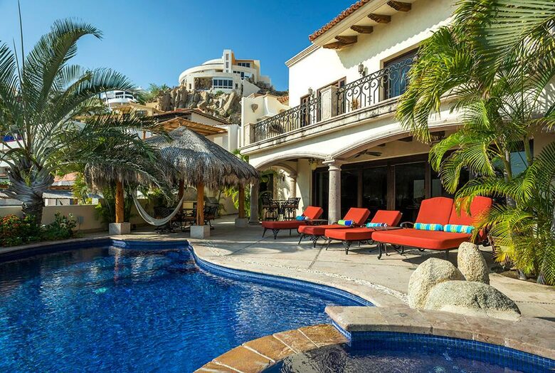 Paradise in Pedregal: Ocean Views & Infinity Pool - Cabo San Lucas, Mexico