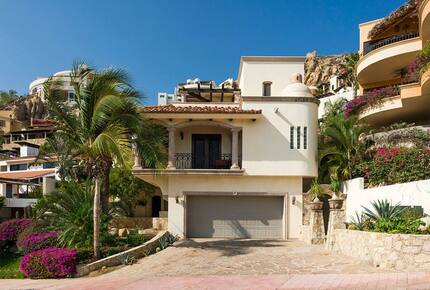 Paradise in Pedregal: Ocean Views & Infinity Pool - Cabo San Lucas, Mexico