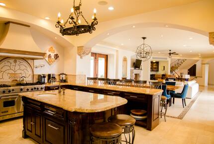 Paradise in Pedregal: Ocean Views & Infinity Pool - Cabo San Lucas, Mexico