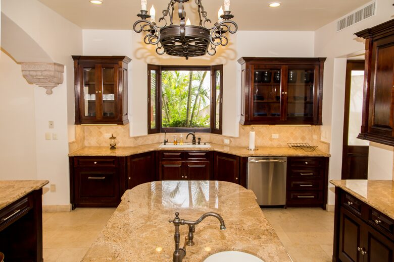 Paradise in Pedregal: Ocean Views & Infinity Pool - Cabo San Lucas, Mexico