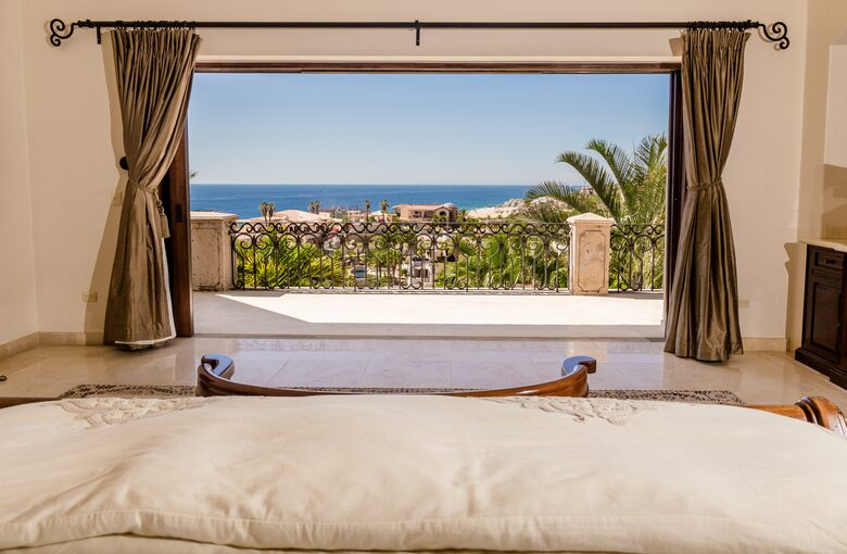 Paradise in Pedregal: Ocean Views & Infinity Pool - Cabo San Lucas, Mexico