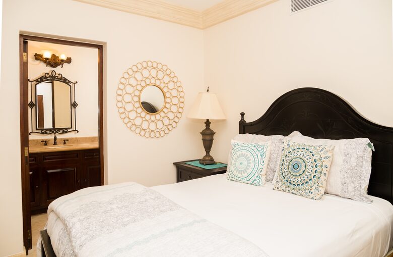 Paradise in Pedregal: Ocean Views & Infinity Pool - Cabo San Lucas, Mexico