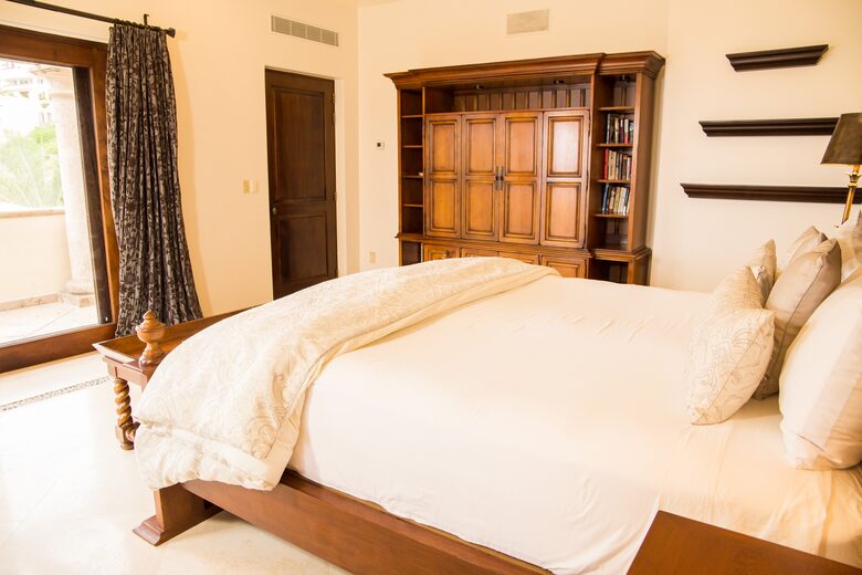 Paradise in Pedregal: Ocean Views & Infinity Pool - Cabo San Lucas, Mexico