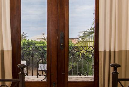 Paradise in Pedregal: Ocean Views & Infinity Pool - Cabo San Lucas, Mexico