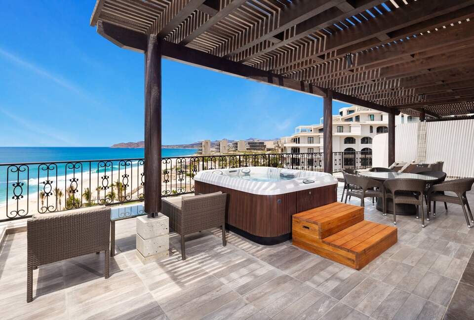 Villa La Valencia | Oceanfront Two Bedroom Suite - San José del Cabo, Mexico