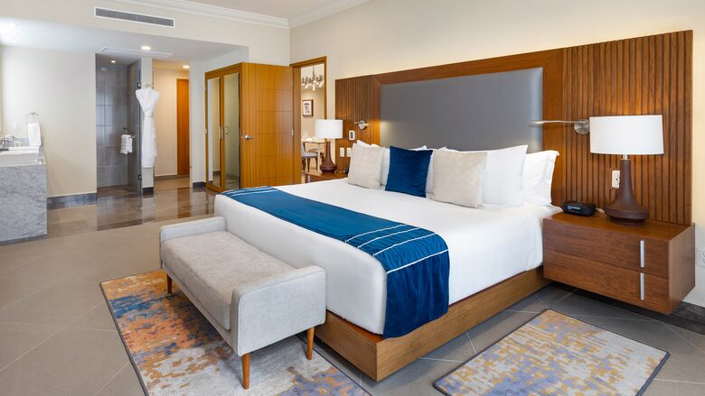 Villa La Valencia | Oceanfront Two Bedroom Suite - San José del Cabo, Mexico