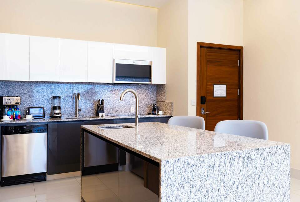 Villa La Valencia | Penthouse Three Bedroom Oceanfront Suite - San José del Cabo, Mexico