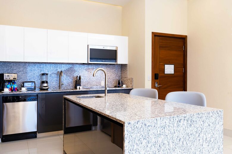 Villa La Valencia | Penthouse Three Bedroom Oceanfront Suite - San José del Cabo, Mexico