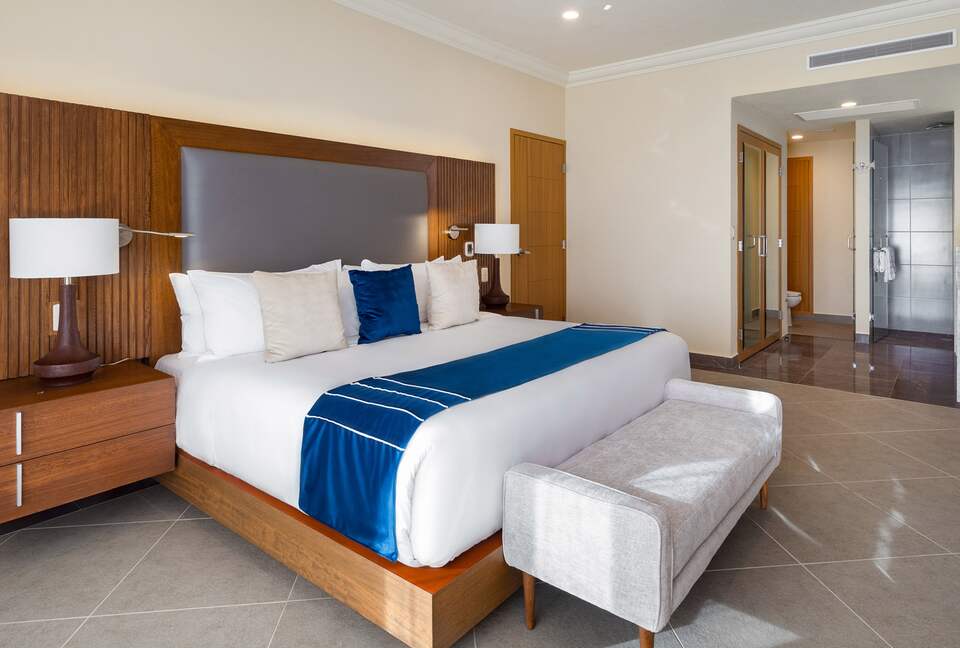 Villa La Valencia | Four Bedroom Penthouse Oceanfront - San José del Cabo, Mexico