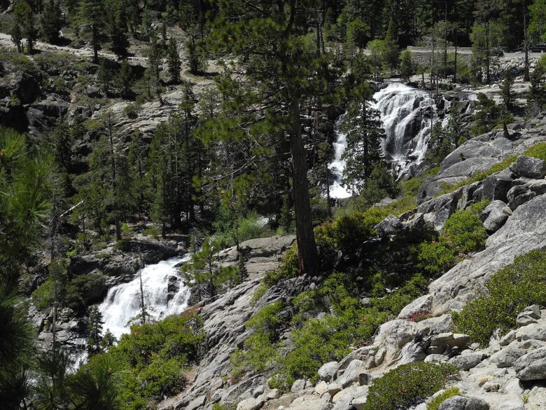 North Shore Cottage - Tahoe Park, California