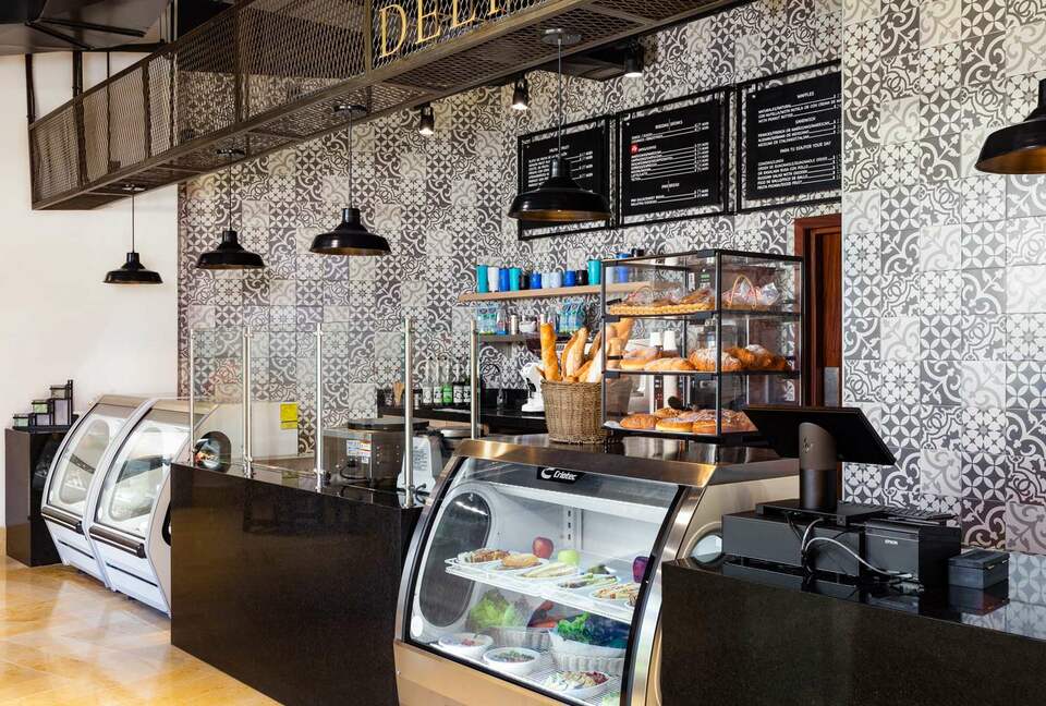 Villa La Valencia | Oceanfront One Bedroom Suite - San José del Cabo, Mexico