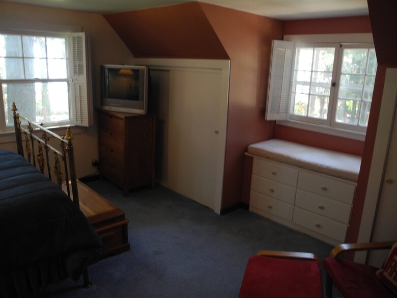 North Shore Cottage - Tahoe Park, California