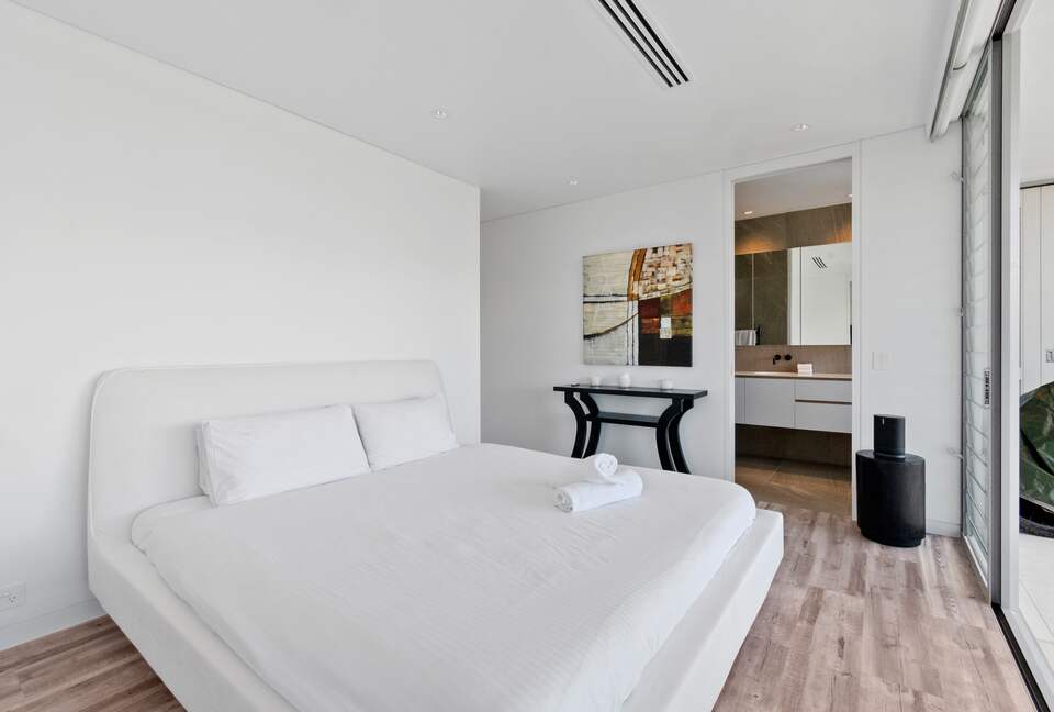 The Rise Penthouse - Noosa Heads, Australia