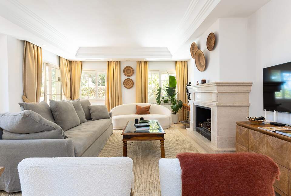 Casa Rosa - Marbella, Spain