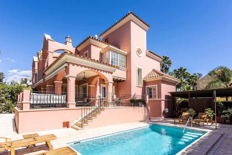 Casa Rosa - Marbella, Spain