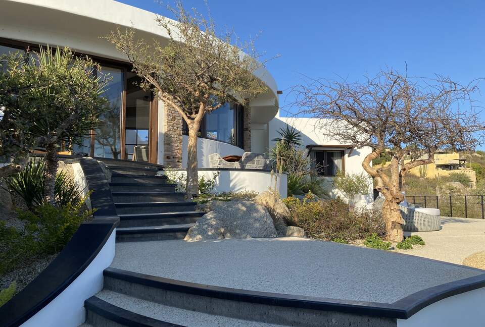View of the house from the pool