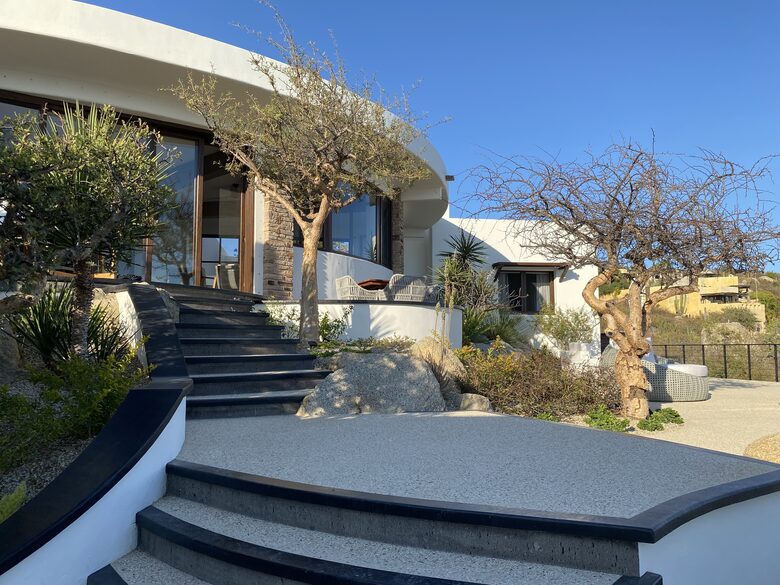 View of the house from the pool