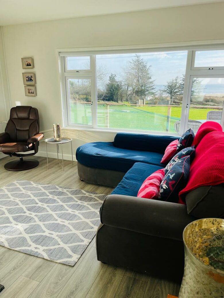 The Breakers - Castletown, Ireland