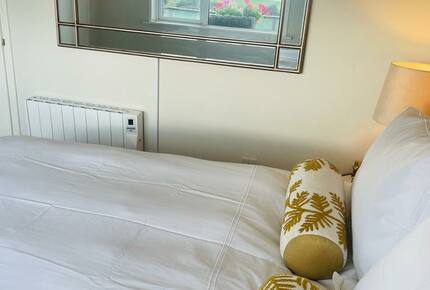 The Breakers - Castletown, Ireland