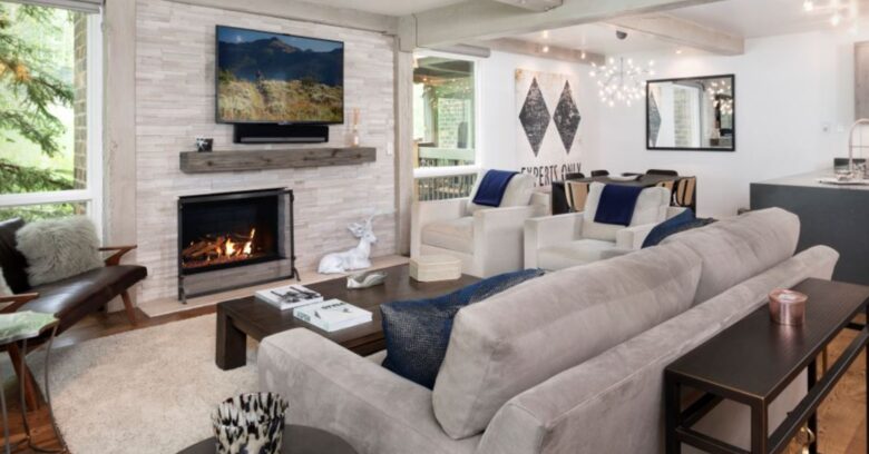 Beautiful Ski-In/Ski-Out Snowmass Village Condo - Snowmass Village, Colorado