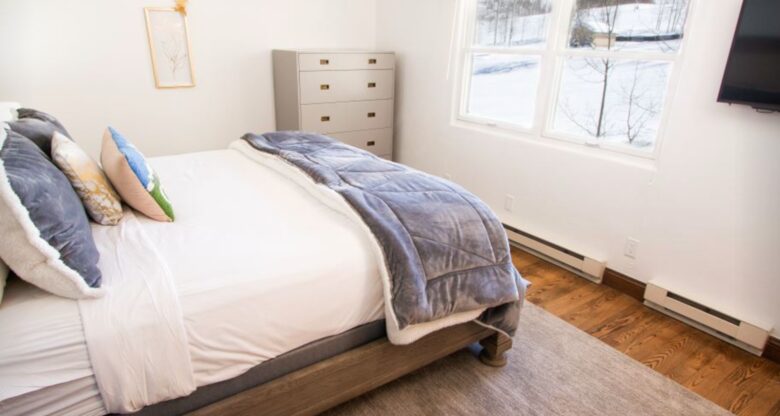 Beautiful Ski-In/Ski-Out Snowmass Village Condo - Snowmass Village, Colorado