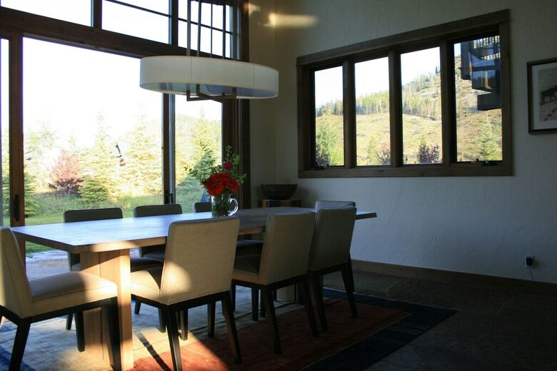 Spacious, Contemporary Mountain Retreat | less than 9 minutes to Breck's gondola - Summit County, Colorado