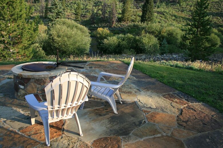 Spacious, Contemporary Mountain Retreat | less than 9 minutes to Breck's gondola - Summit County, Colorado