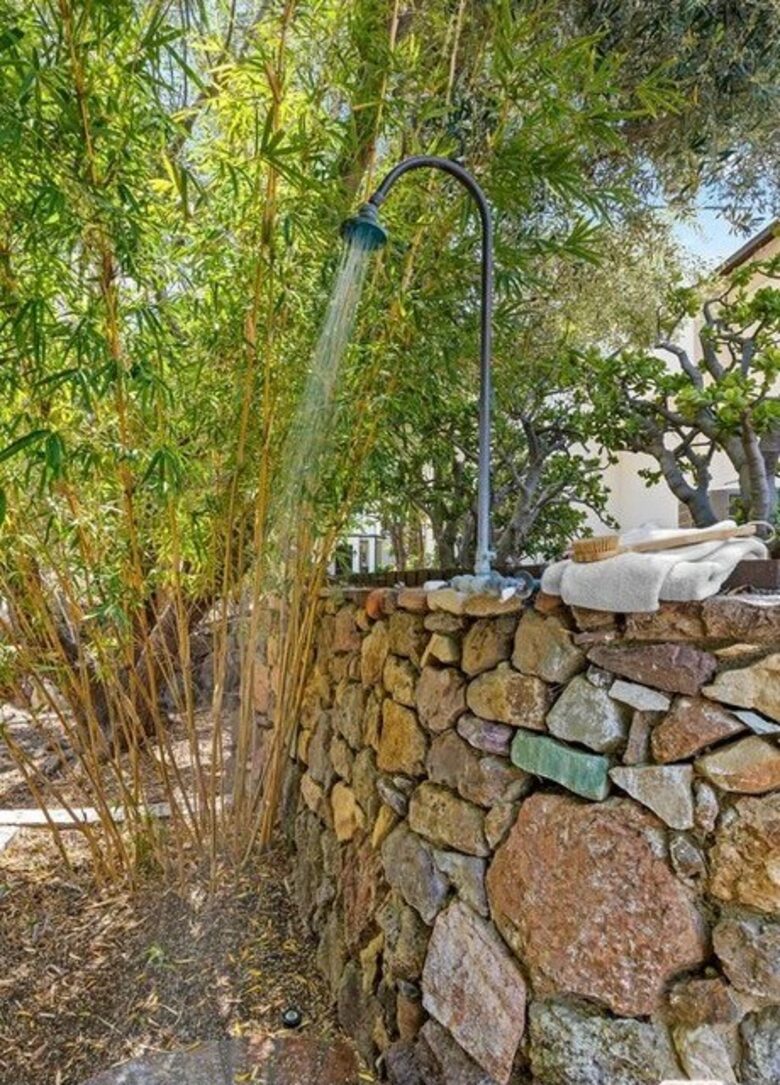 The Crystal Cottage - Malibu, California