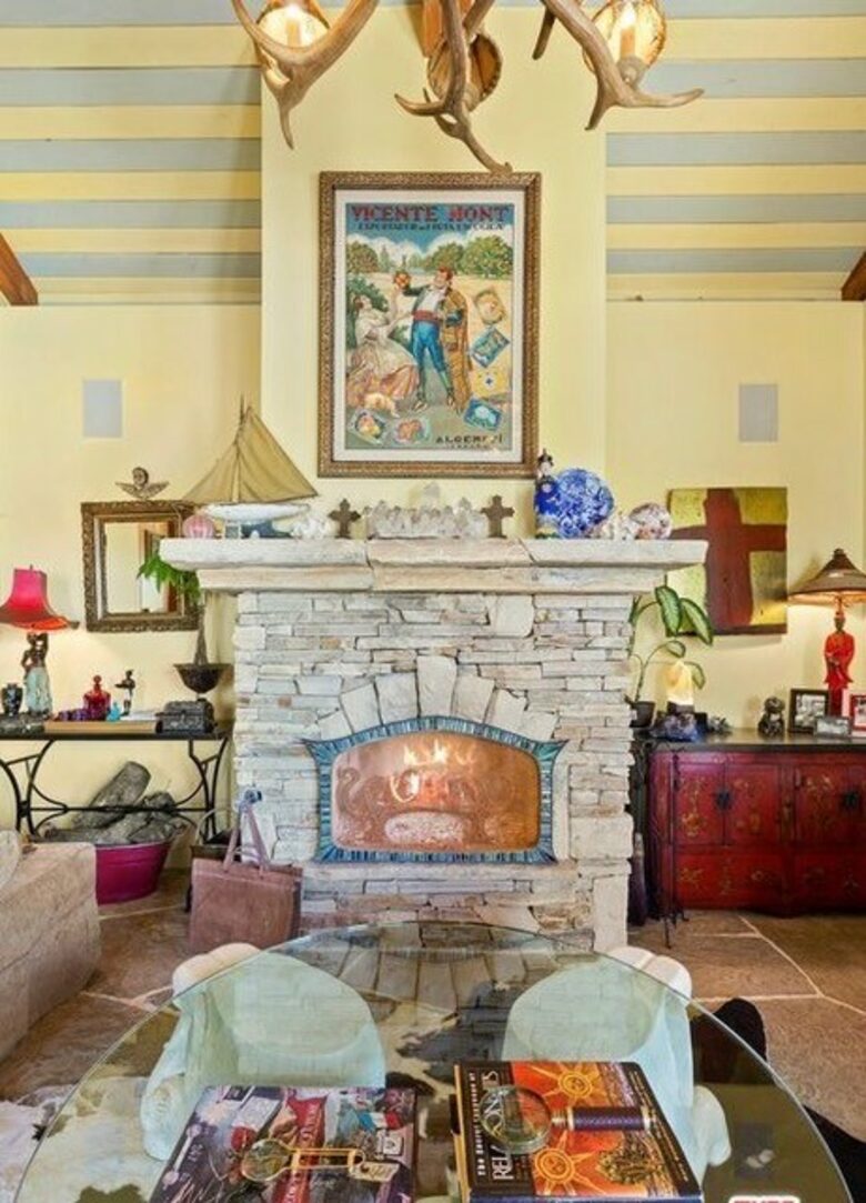 The Crystal Cottage - Malibu, California