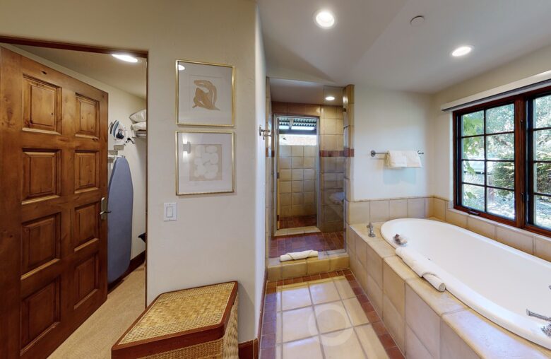 Beautiful Mayacama Villa | Classic California Wine Country - Santa Rosa, California