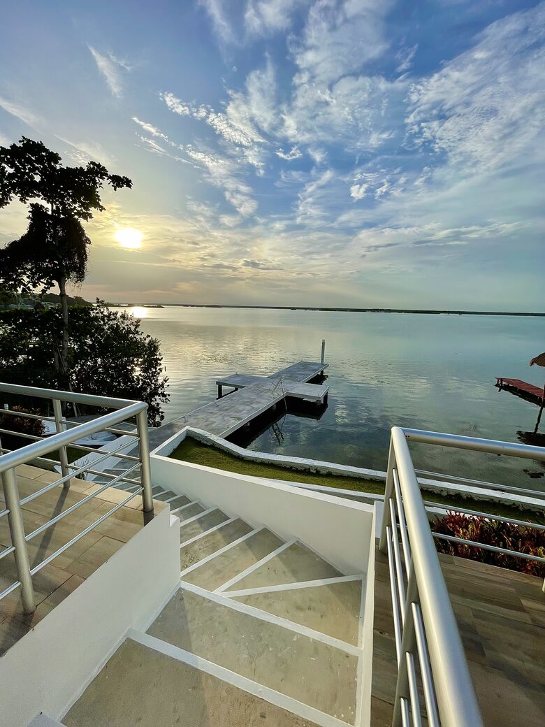 Bacalar Lagoon Waterfront Getaway - Bacalar, Mexico