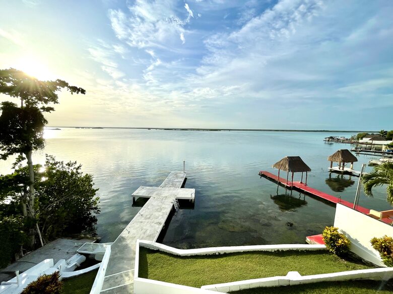 Bacalar Lagoon Waterfront Getaway - Bacalar, Mexico