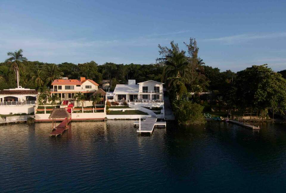 Bacalar Lagoon Waterfront Getaway - Bacalar, Mexico