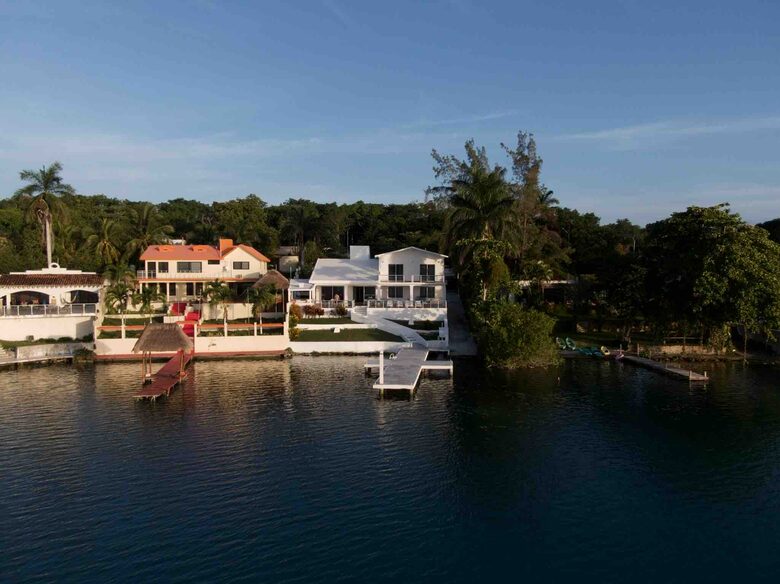 Bacalar Lagoon Waterfront Getaway - Bacalar, Mexico