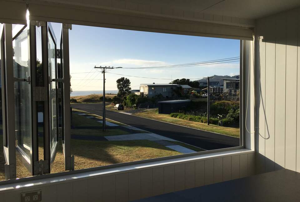 Modern apartment close to Coromandel surf beach - Whangamata, New Zealand