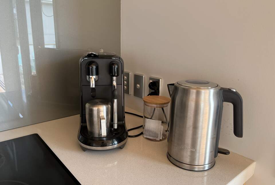 Modern apartment close to Coromandel surf beach - Whangamata, New Zealand