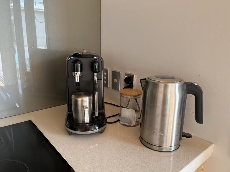 Modern apartment close to Coromandel surf beach - Whangamata, New Zealand