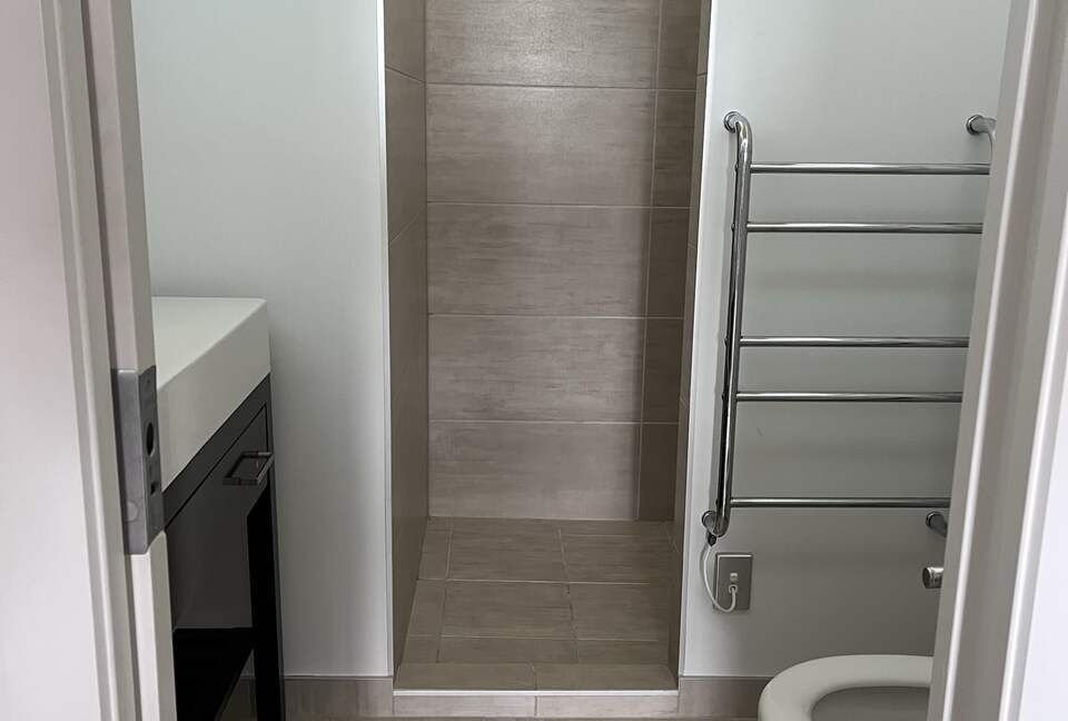 Modern apartment close to Coromandel surf beach - Whangamata, New Zealand