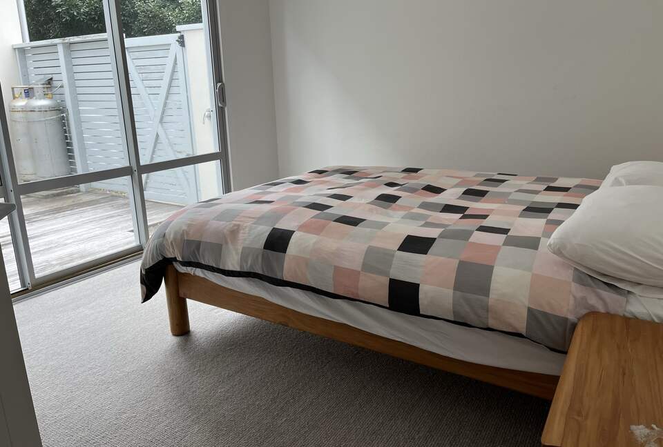 Modern apartment close to Coromandel surf beach - Whangamata, New Zealand