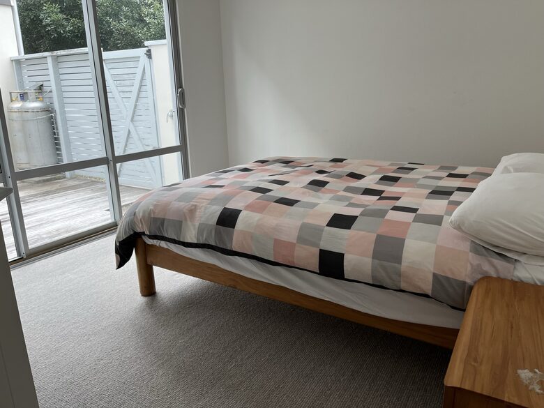 Modern apartment close to Coromandel surf beach - Whangamata, New Zealand