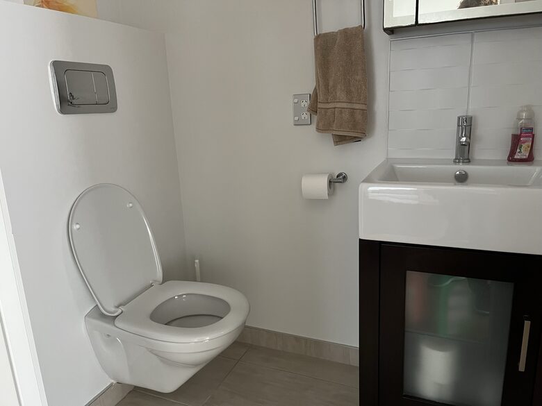 Modern apartment close to Coromandel surf beach - Whangamata, New Zealand